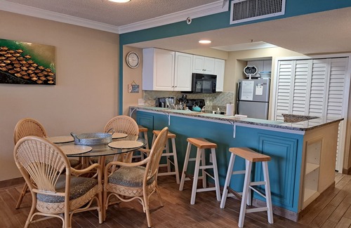 Myrtle Beach Condo | Unforgettable 77th Ave N: Rooftop Pools & Ocean Views