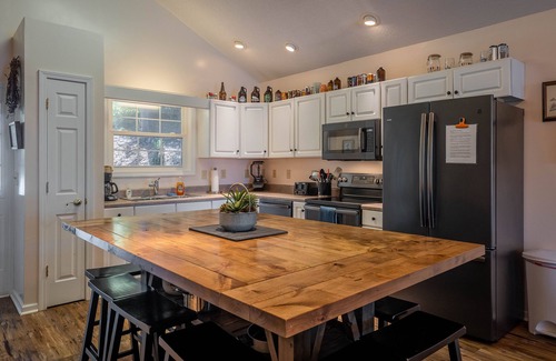 Forest Lake Heights House | Secluded Retreat with Private Dock and Mountain Views