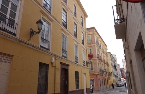 Perchel Sur Apartment | Last Minute Offer: Cozy Apartment in Malaga Historical Centre
