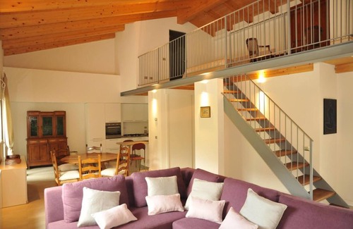 Zignago Villa | Relax at Podere Gaia: Pool, Free WiFi & Close to Beaches