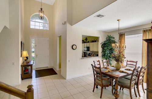 Windsor Hills House | Guest Rated 10/10! Pool Home Near Disney with Princess Suite
