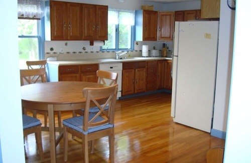Point Judith House | URI 25/26: Beautiful Oceanfront Retreat with Top Amenities