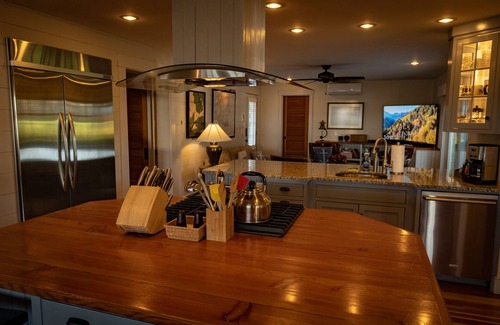 West Falmouth House | Experience Panoramic Views at Snug Harbor in Falmouth