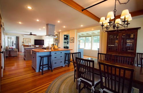 West Falmouth House | Experience Panoramic Views at Snug Harbor in Falmouth