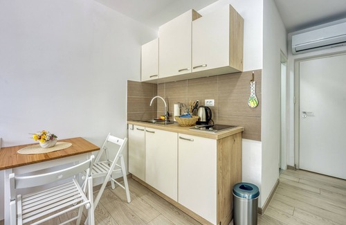 Cove Murtar Apartment | Lasta 10 Losinj Town Studio Apartment