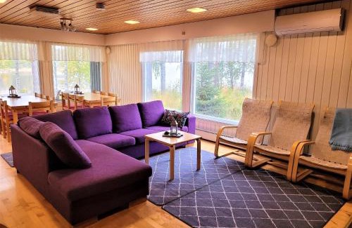 Vanhahovi Apartment | Relax at Lastun Paikat Päätalo: Pet-Friendly Retreat