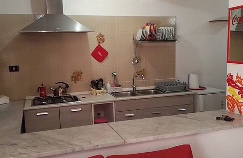 Mascalucia House | Discover Latavernapartment: Family-Friendly with Kitchen Access