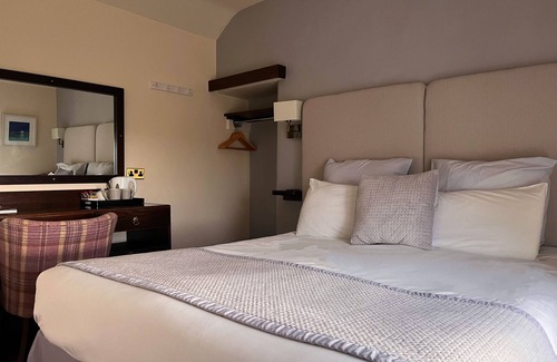 Over Haddon Hotel | Explore Comfort at Lathkil Hotel: 4-Star & Great Amenities