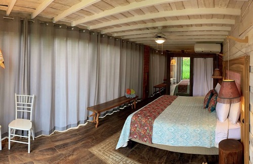 Los Pargos Cabin | Laticalodge: Private 7BR Villa with Pool Near Playa Negra