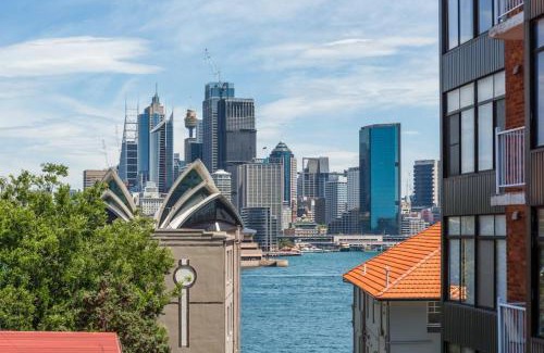 Kirribilli Apartment | Latitude -kirribilli Apartment Opera House Views