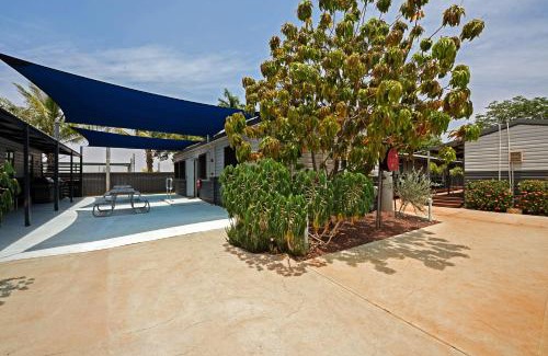 Roebourne Hotel | Comfortable Latitude20 Roebourne Village with Family Amenities