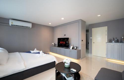 Lat Krabang Villa | Stay at Latkrabangbishome Near Suvarnabhumi Airport