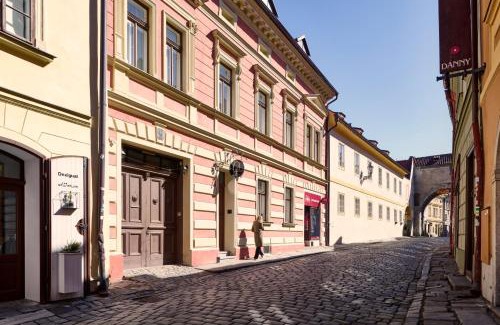 Cesky Krumlov House | Explore Pension Rozmarýna: Family-Friendly Getaway Rated 9.5