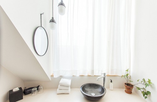 Matonge Hotel | Latroupe Jardin Secret