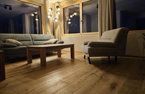 Wiler Apartment | Lauchernalp - Neue Ferienwohnung ENYA