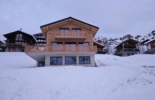 Wiler Apartment | Lauchernalp - Neue Ferienwohnung ENYA