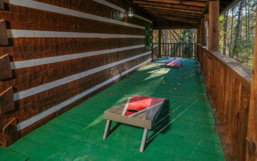 Sevierville Villa | Guest Rated 10/10 at Laughing Bear with Pool & Spa