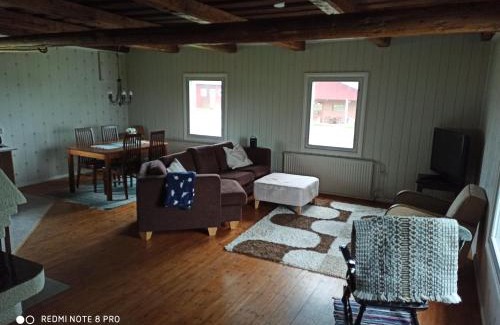 Vierema House | Relax at Laukkumäki Farm: 4-Star Oceanfront Retreat