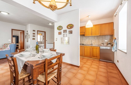La Morra House | Discover Laura's House in La Morra: Guest Rated 10/10