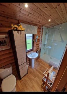 Morpeth House | Relaxing Hot Tub Cabin at Laura's Lodge, Felmoor Park