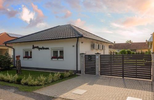 Gyula Apartment | Pet-Friendly LaurApartman: Guest Rated 10/10 Experience
