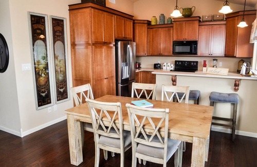 Wimberley House | Laura's Lodge: Riverfront Retreat with Hot Tub & Kayaks