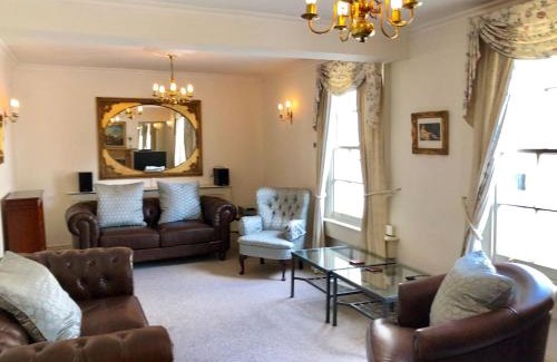 Upper Town Apartment | Explore Lauras Townhouse Apartments: 4-Star Comfort Awaits