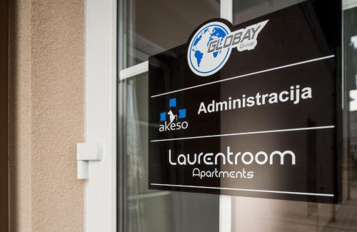 Ukmerge Apartment | Pet Friendly Laurentroom Park&Fountain - 10/10 Guest Rated