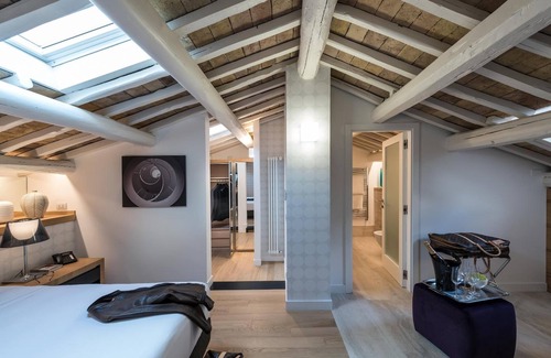 Rione IV Campo Marzio House | Laurina 33: Guest Rated 9.8 with Spa & Family Amenities