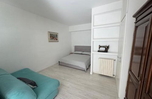 Zona LIII Tomba di Nerone Apartment | Laurina house