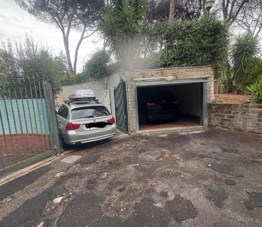 Zona LIII Tomba di Nerone Apartment | Laurina house