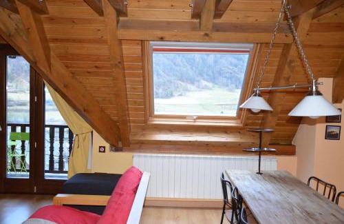 Bossost House | Pet-Friendly Escape at Laurit - Rated 9.5/10 by Guests