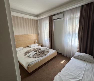 Zivinice Hotel | Family-Friendly Laurus Motel near Tuzla Airport with Dining