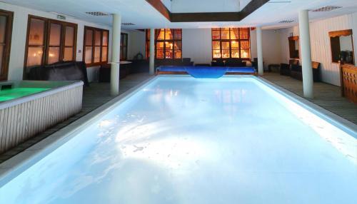 Monetier-les-Bains Hotel | Relax at Lautaret Lodge & Spa with Oceanfront Views