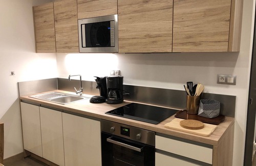 Les Deux Alpes Apartment | Experience Comfort at Lauvitel J2: Steps from the Slopes