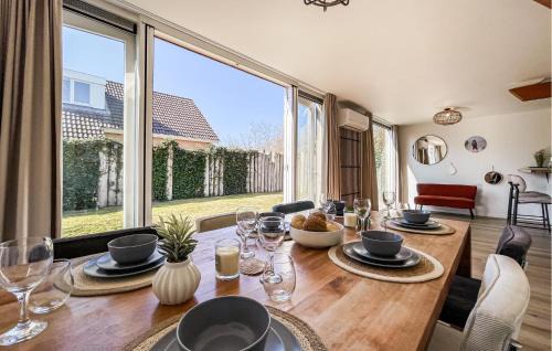 Lauwersoog House | Explore Family-Friendly Comfort at Lauwersrust, 4-Star Retreat