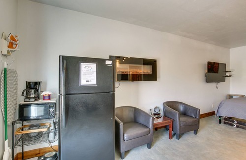 Lava Hot Springs Apartment | Cozy Lava Hot Springs Studio: Steps to Relaxing Hot Pools