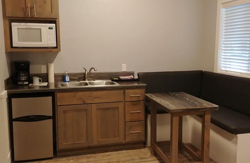 Lava Hot Springs Cottage | Pet Friendly Lava Hot Springs City Center KOA: Guest Rated 9.6