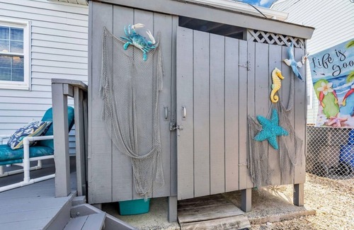 Normandy Beach House | Beautiful Colonial House in Lavallette - Guest Rated 10/10
