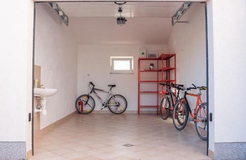 Valbandon Apartment | Discover Lavanda Apartment: Guest Rated 9.8/10