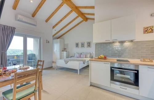 Kringa Apartment | LAVANDA - Relax in Greenery & Explore Istria