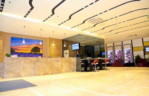 Baiyun Hotel | Convenient Lavande Hotel at Baiyun International Airport