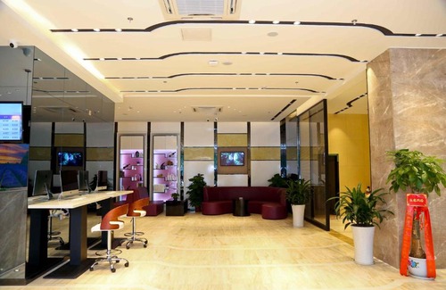 Baiyun Hotel | Convenient Lavande Hotel at Baiyun International Airport
