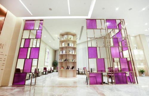 Changjiang County Hotel | Relax at Lavande Hotel in Jingdezhen's Creative Square