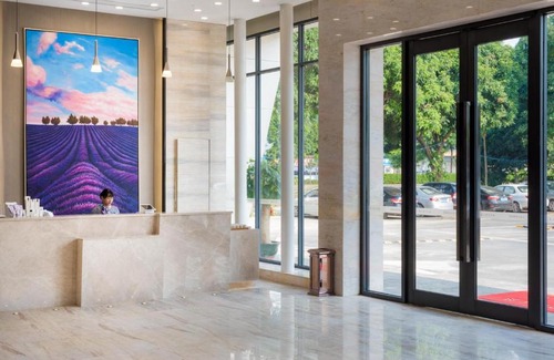 Guangzhou Hotel | Convenient Stay at Lavande Hotels in Guangzhou Dongpu