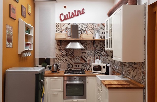 Naples City Centre Apartment | Top-Rated Lavanerahome Apartment near Central Station