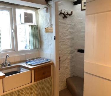 Clun House | Family-Friendly Lavender Cottage in Clun, Shropshire - 9/10!
