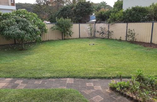 Patonga Cottage | Pet-Friendly Lavender Cottage Patonga with Ocean View Pool