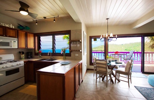 Estate Enighed Condo | Lavender Hill Penthouse: Breathtaking Ocean Views Await