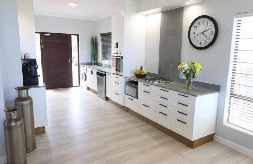Umhlanga House | Experience Relaxation at Lavender Moon Guest House
